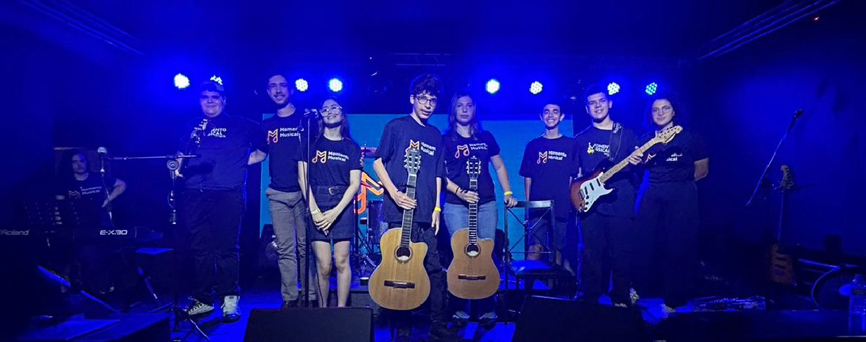 Primeiro show: como se preparar para subir ao palco com confiança